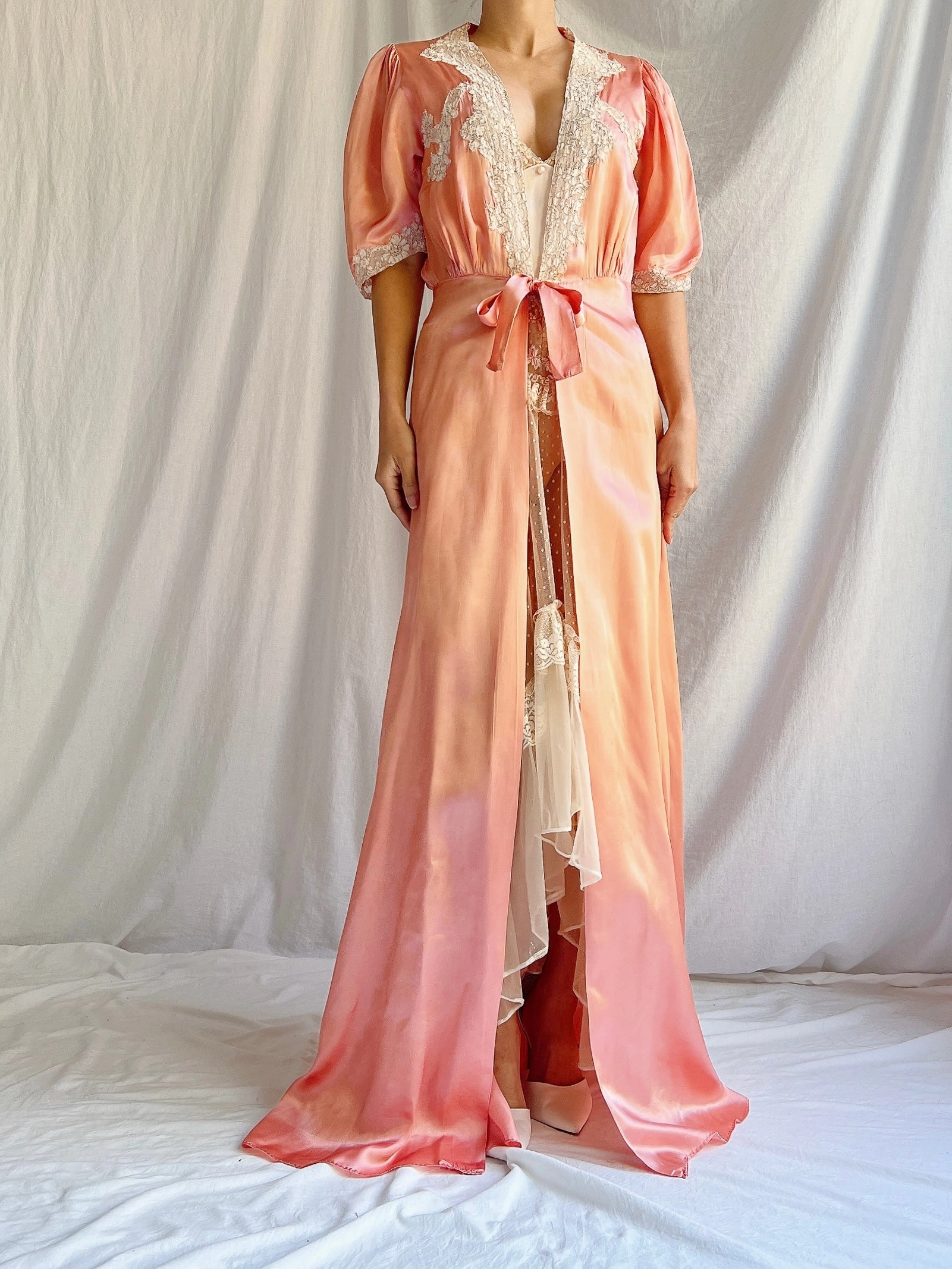 1930s Coral Peach Dressing Gown - M