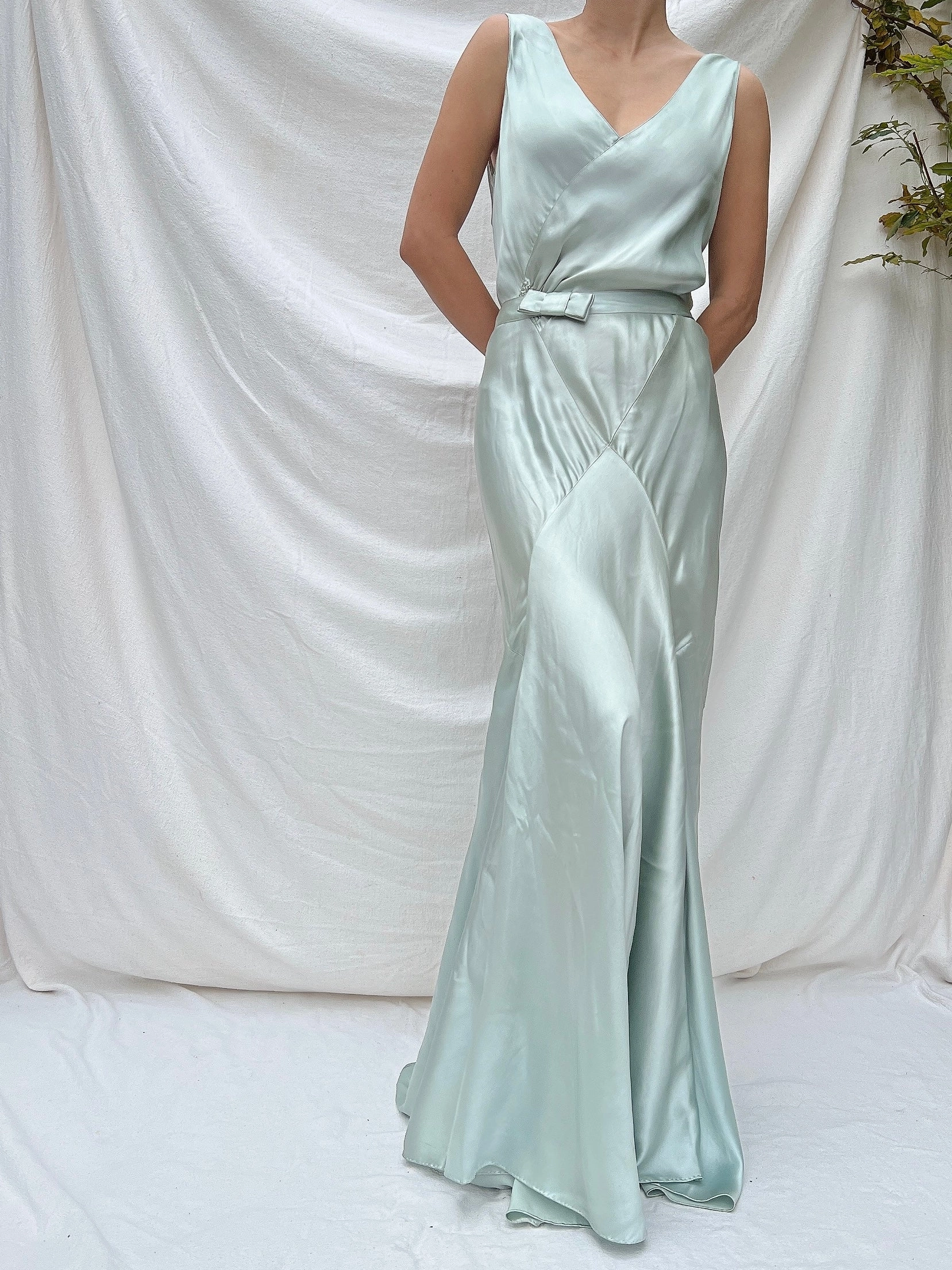 1930s Robins Blue Silk Gown - S
