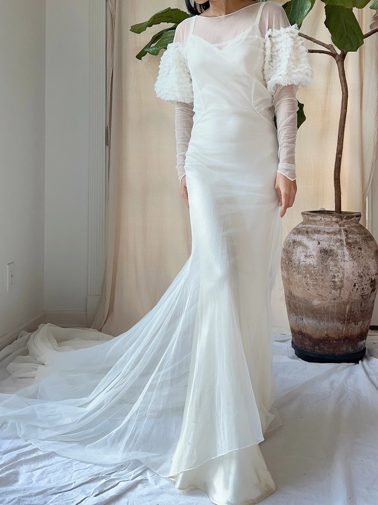 1930s Tulle Puff Sleeves Gown - XS