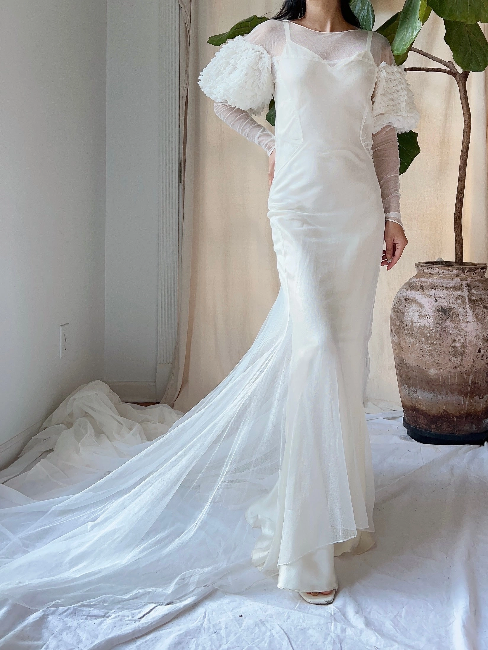 1930s Tulle Puff Sleeves Gown - XS