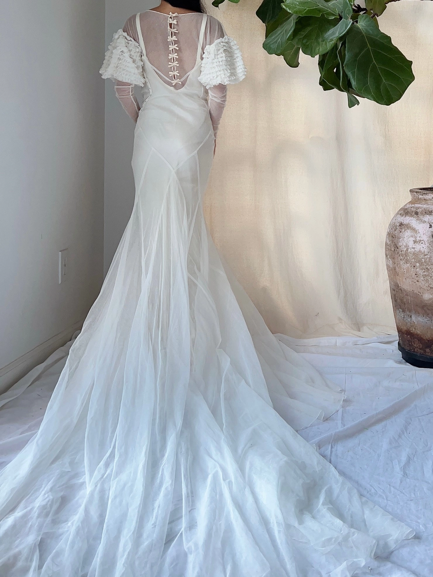 1930s Tulle Puff Sleeves Gown - XS