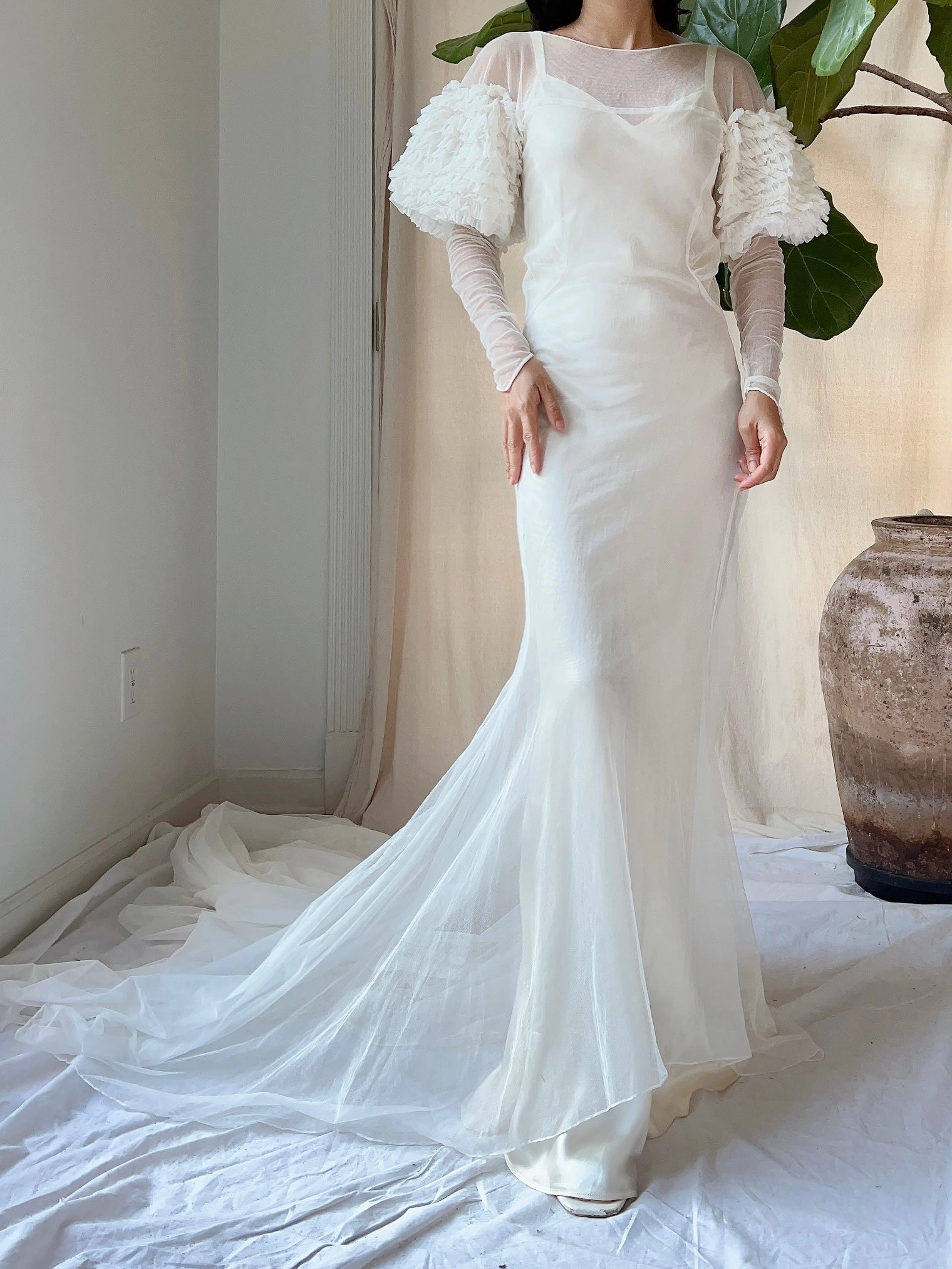 1930s Tulle Puff Sleeves Gown - XS