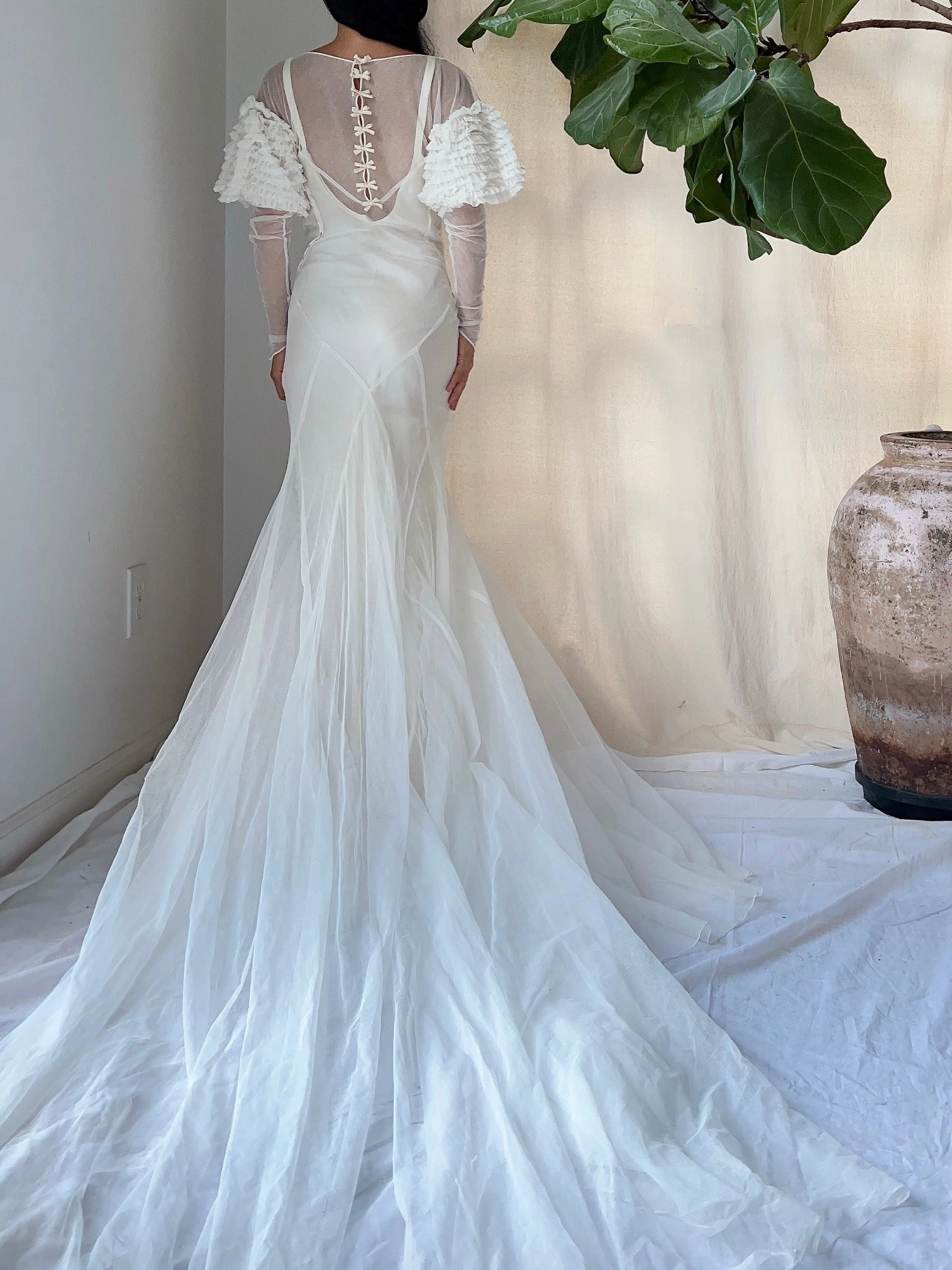 1930s Tulle Puff Sleeves Gown - XS