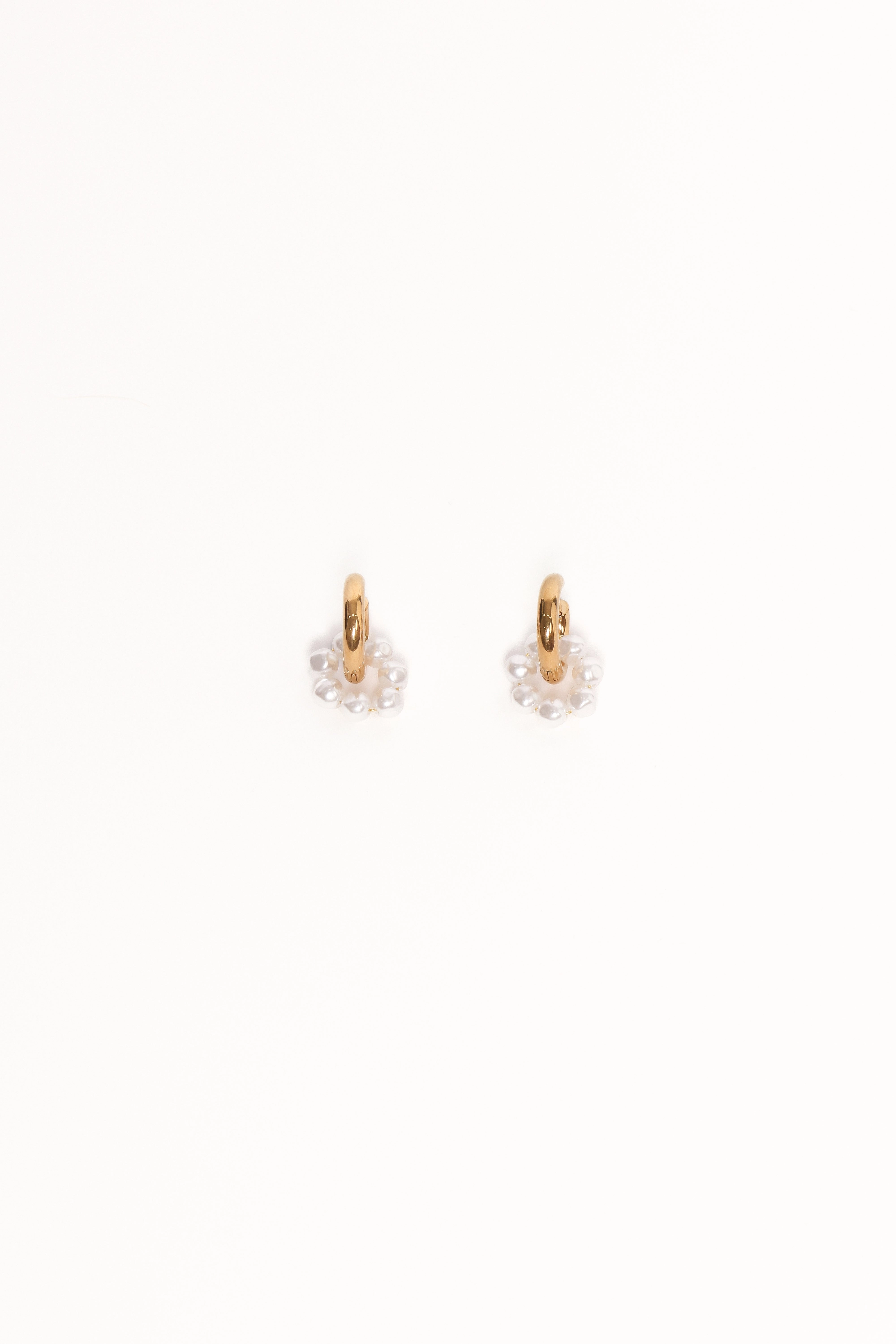 Cheri Earrings - Gold/Pearl