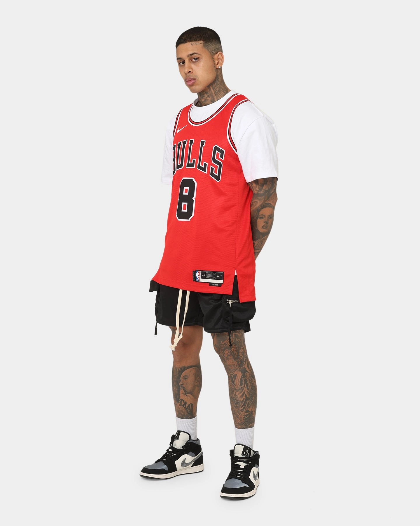 Nike Zach LaVine Chicago Bulls #8 Icon Edition 2022/23 Nike Dri-FIT NBA Swingman Jersey University Red