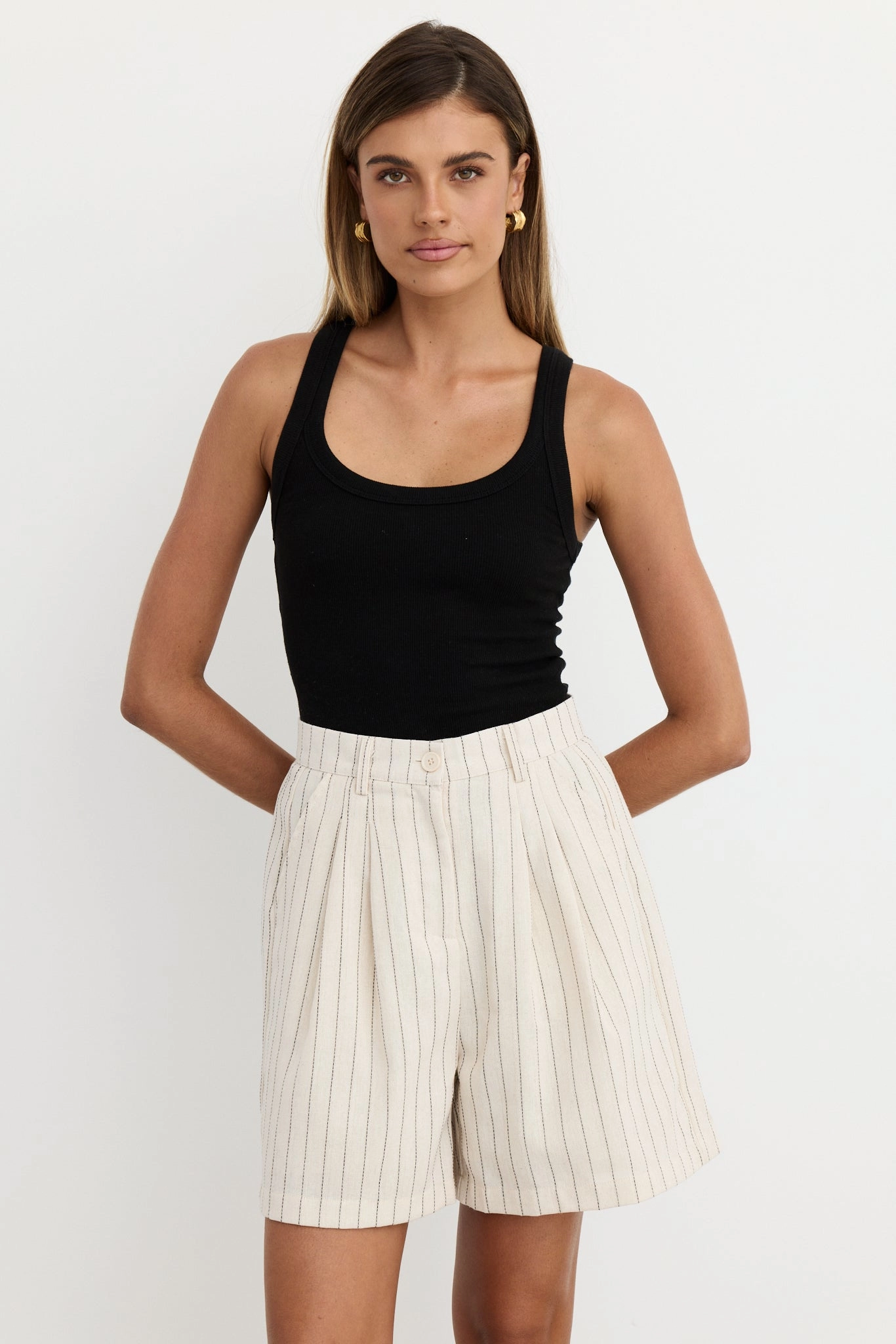 Sara Short (Beige)
