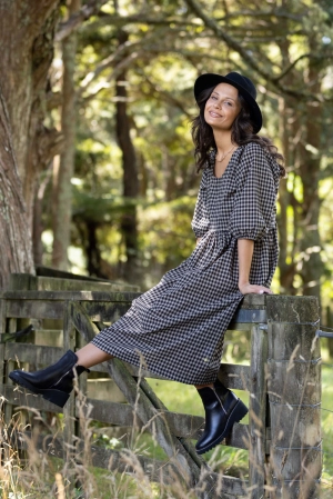 Shine On Label Sienna Midi Dress Black Check