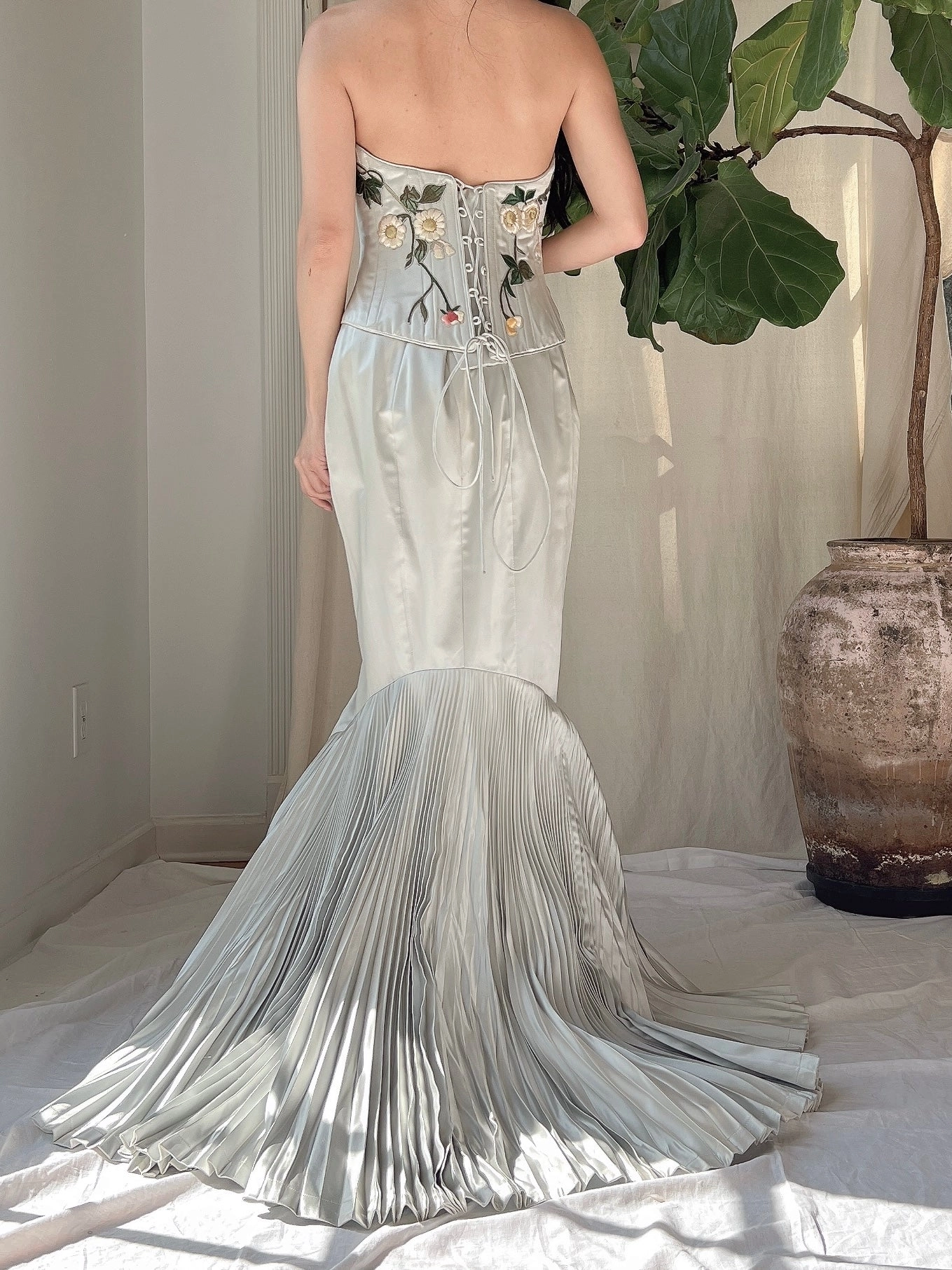 Vintage Silk Couture Eavis and Brown Embroidered Ensemble - M