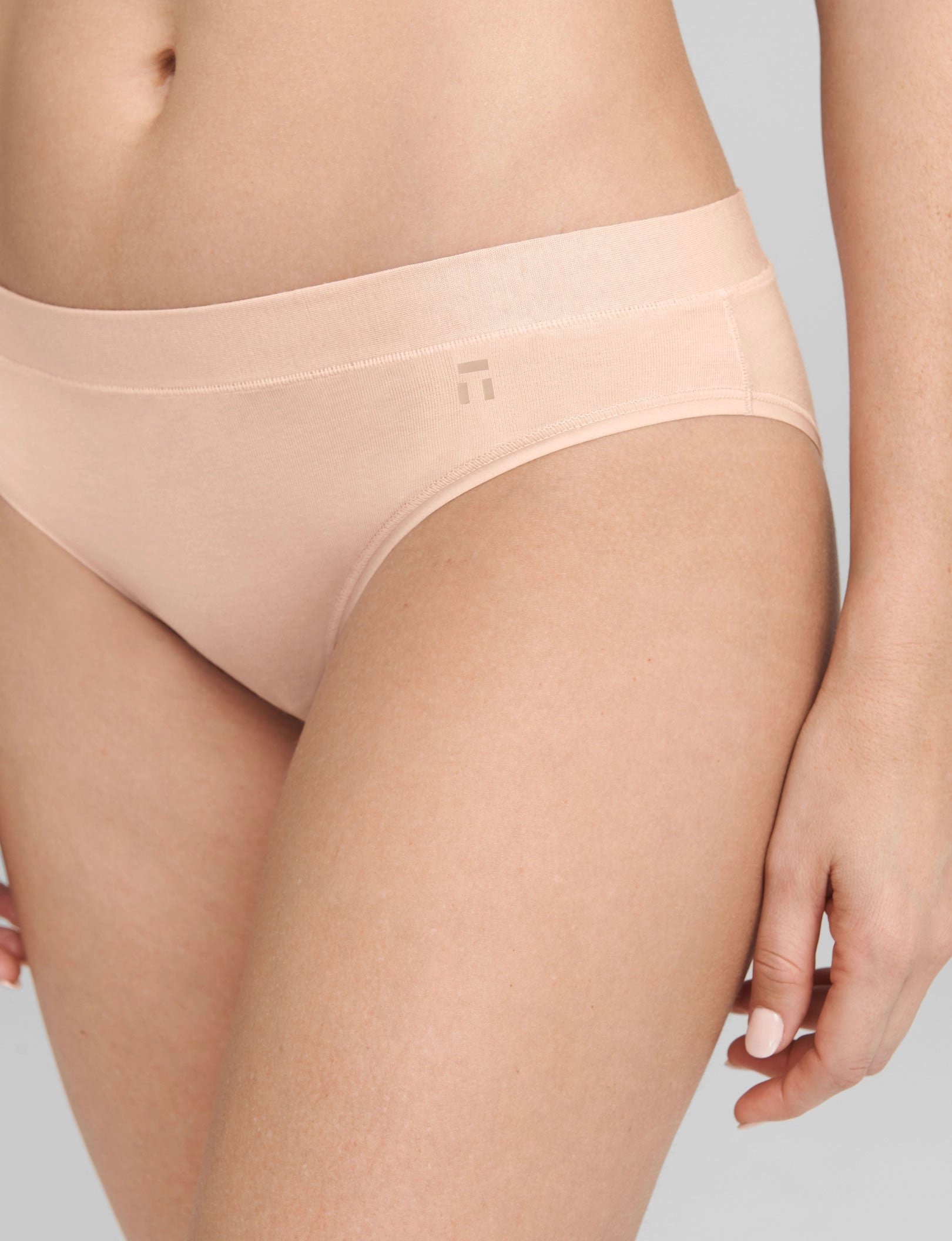 Women's Second Skin Cheeky